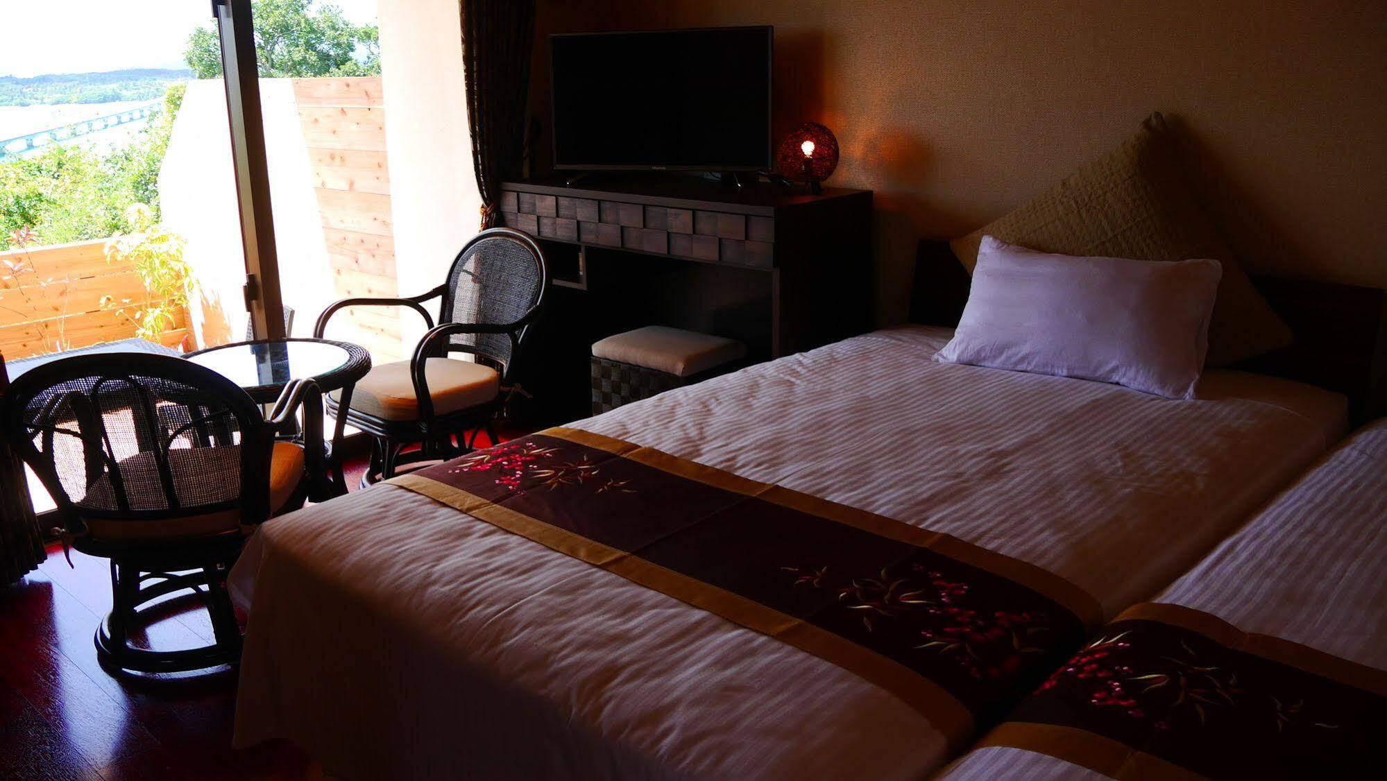 Ocean Hills Kouri Otel Nakijin Dış mekan fotoğraf