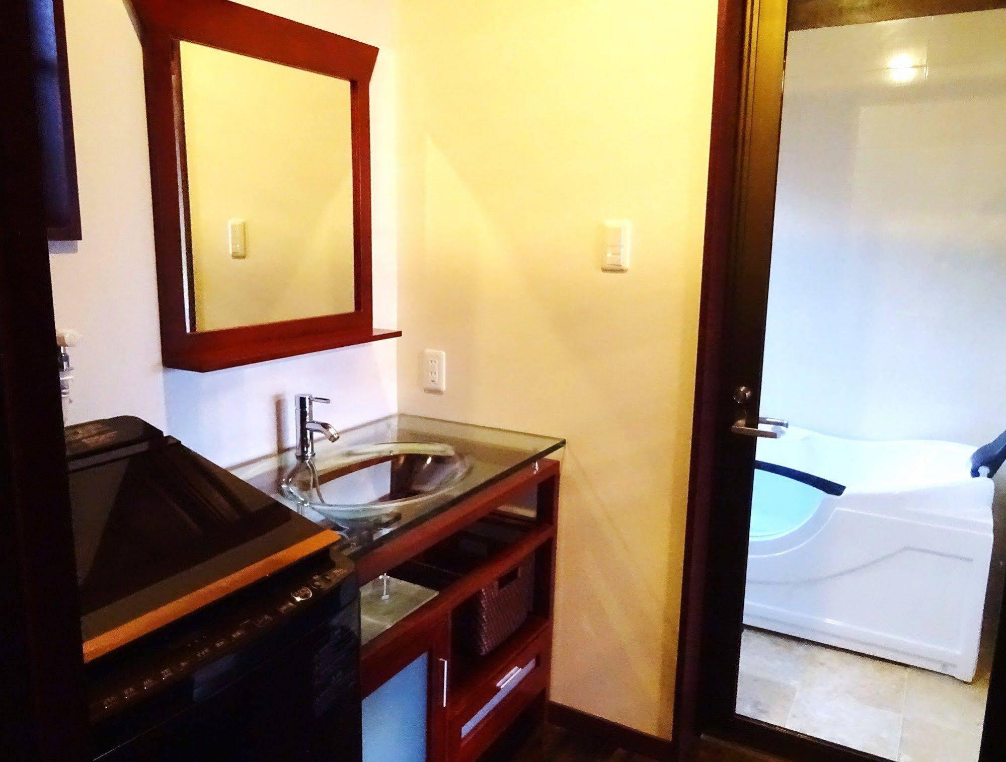 Ocean Hills Kouri Otel Nakijin Dış mekan fotoğraf